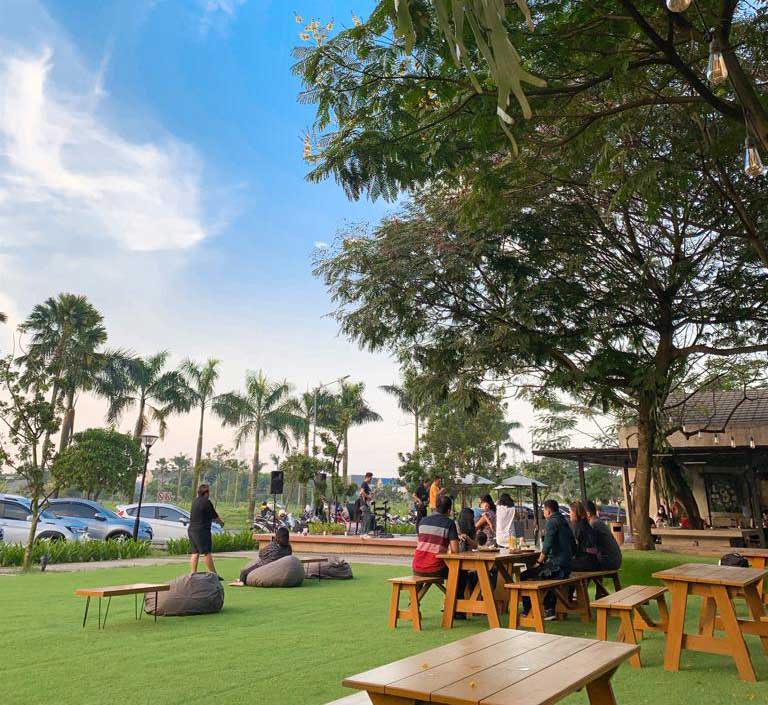 Insitu Lakeside Gunasland